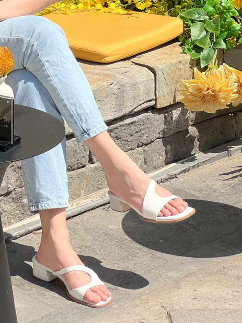 Emily Sandals (WHITE)